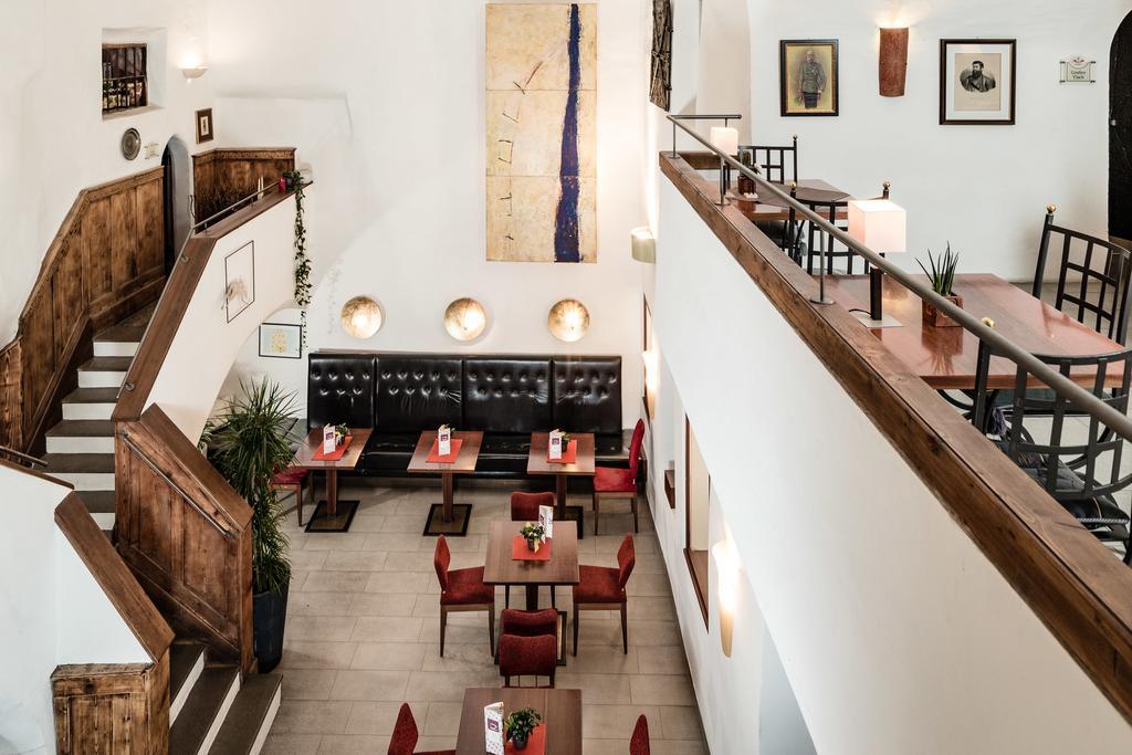 Hotel Restaurant Lilie Віпітено Екстер'єр фото